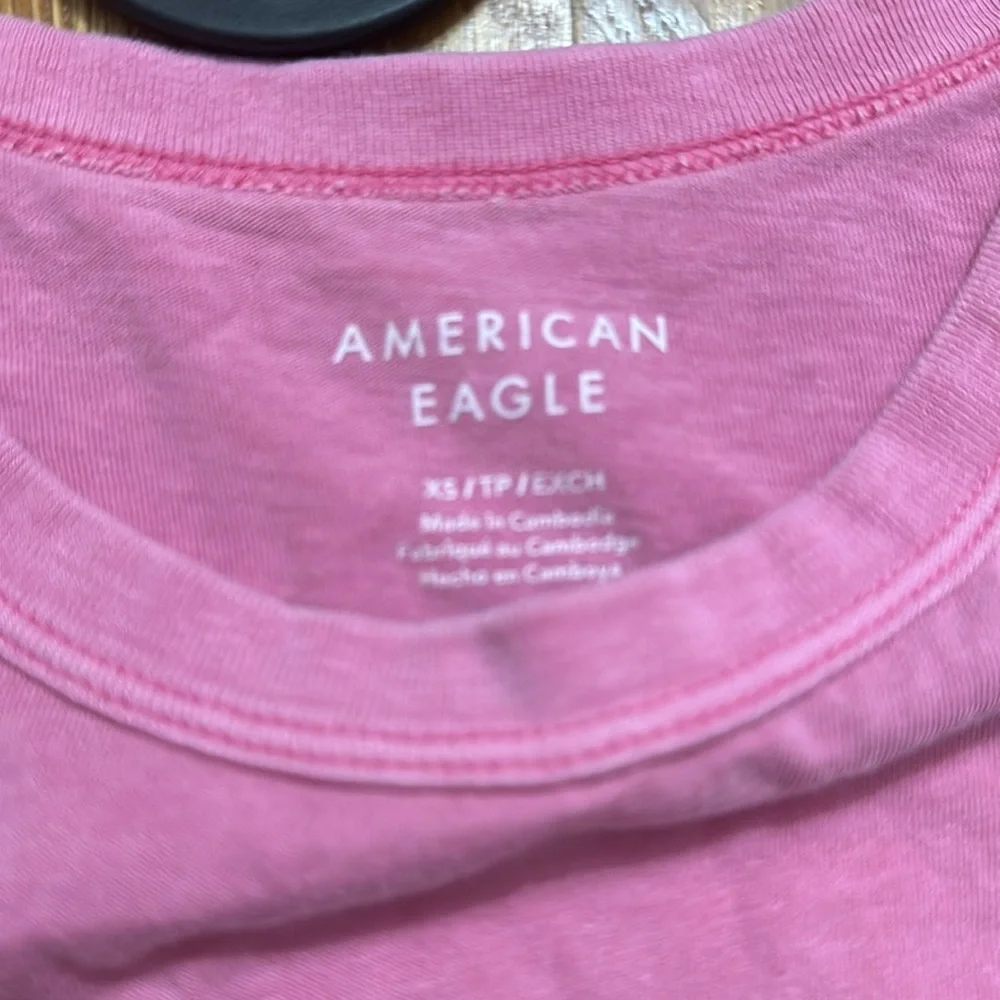 American Eagle Outfitters Rose Tee - Picture 2 of 3
